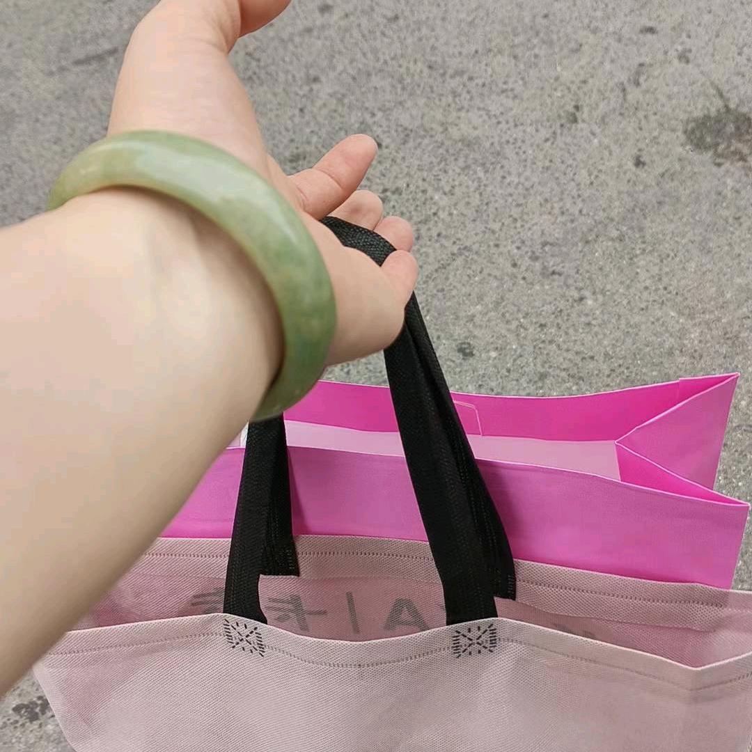 保持沉默