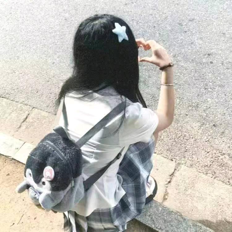 恋呓语☄︎