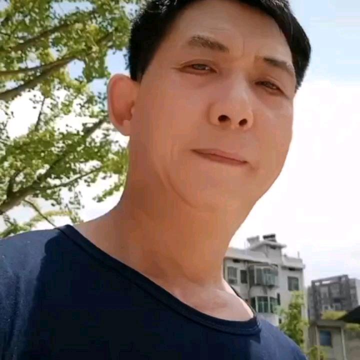 易哥