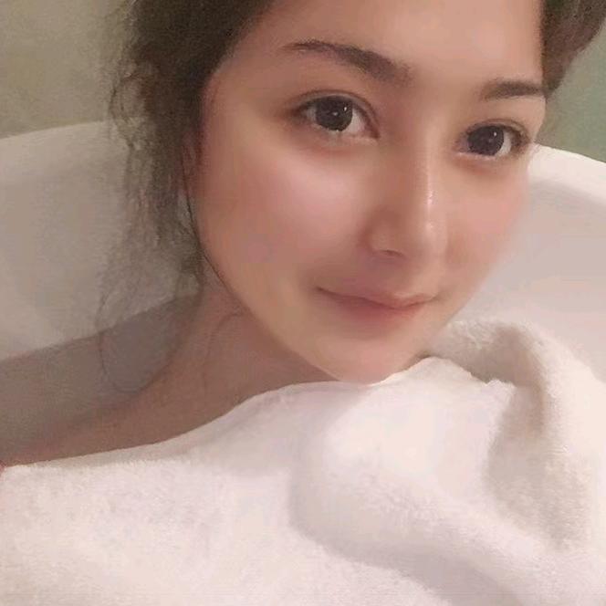 依拉