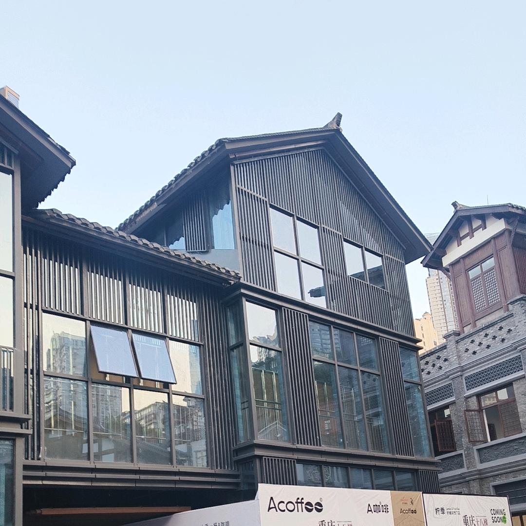 专业各种幕墙劳务施工，钢结构，消防等