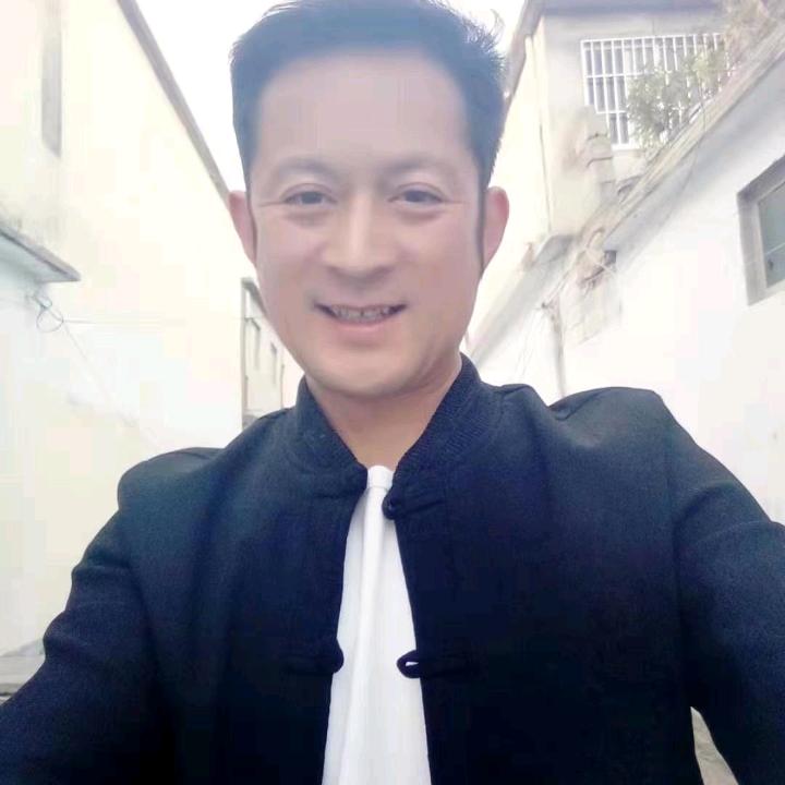 李胜国