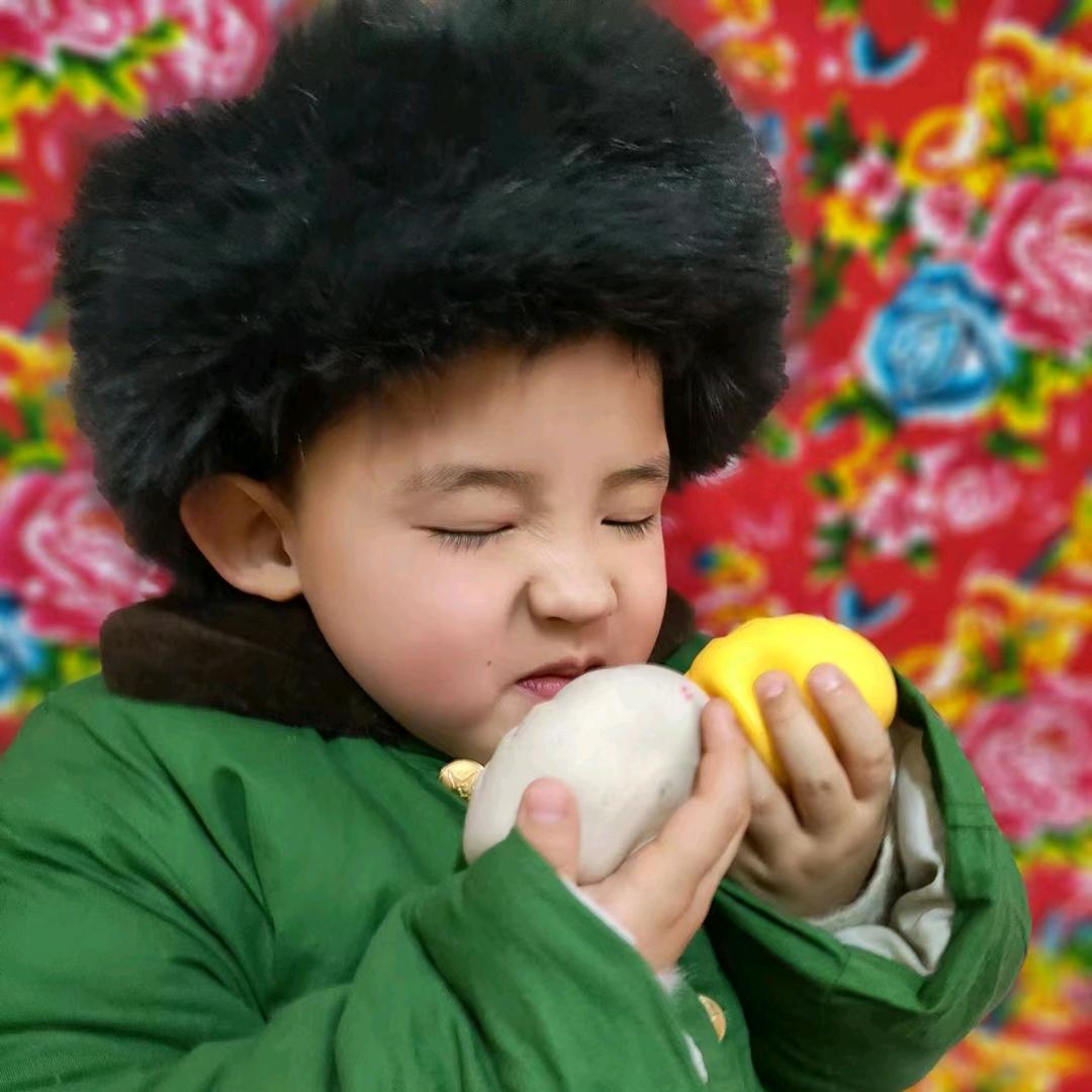 闪闪发光的翡翠