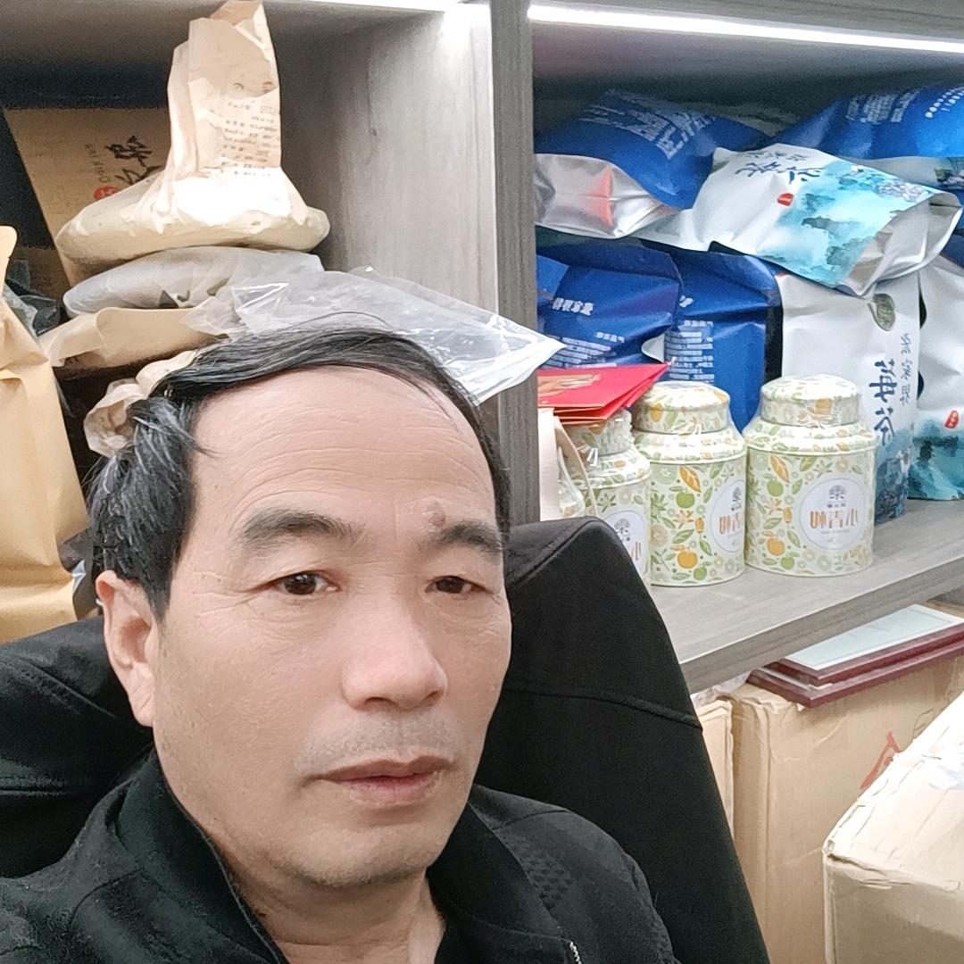 一片叶入白水