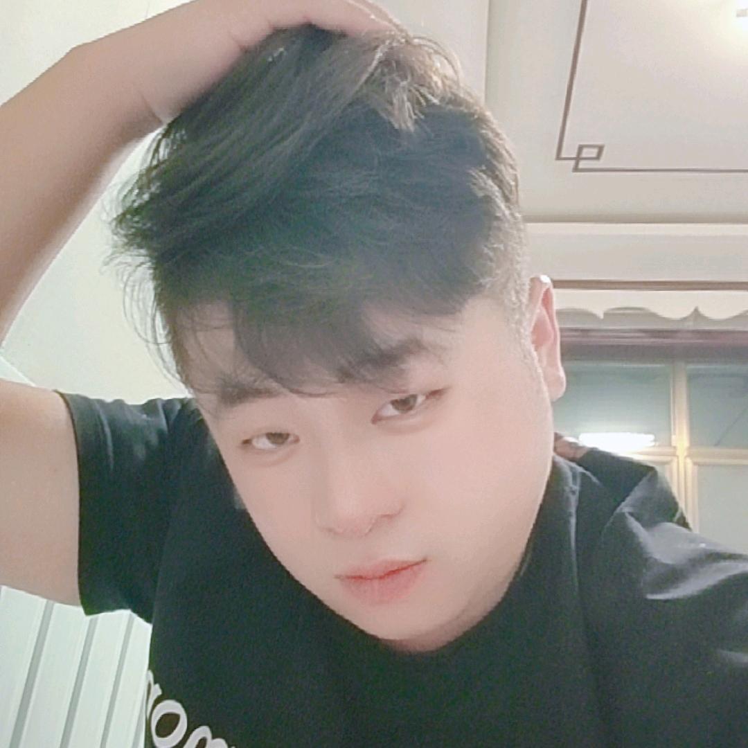 小伟