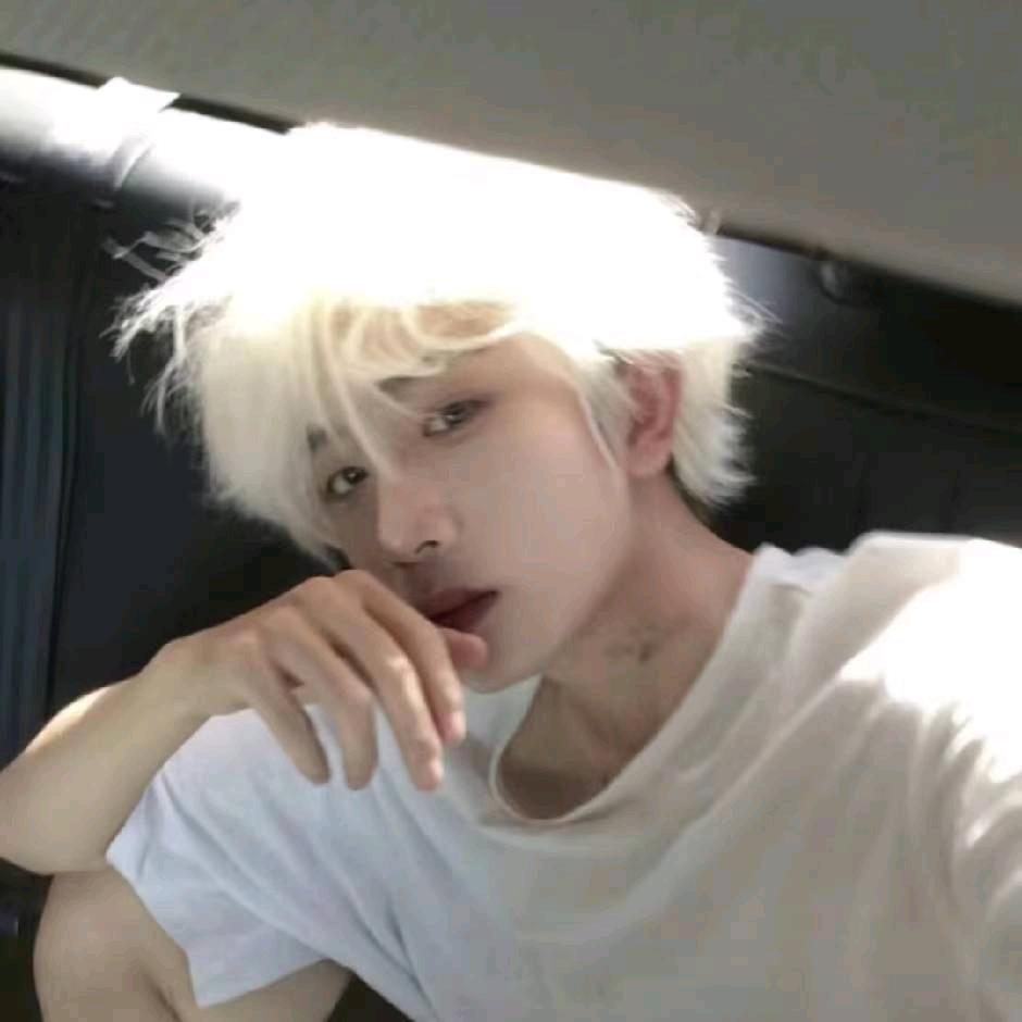 风回云断雨初晴