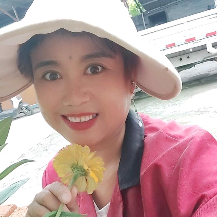 小花亿博养殖场