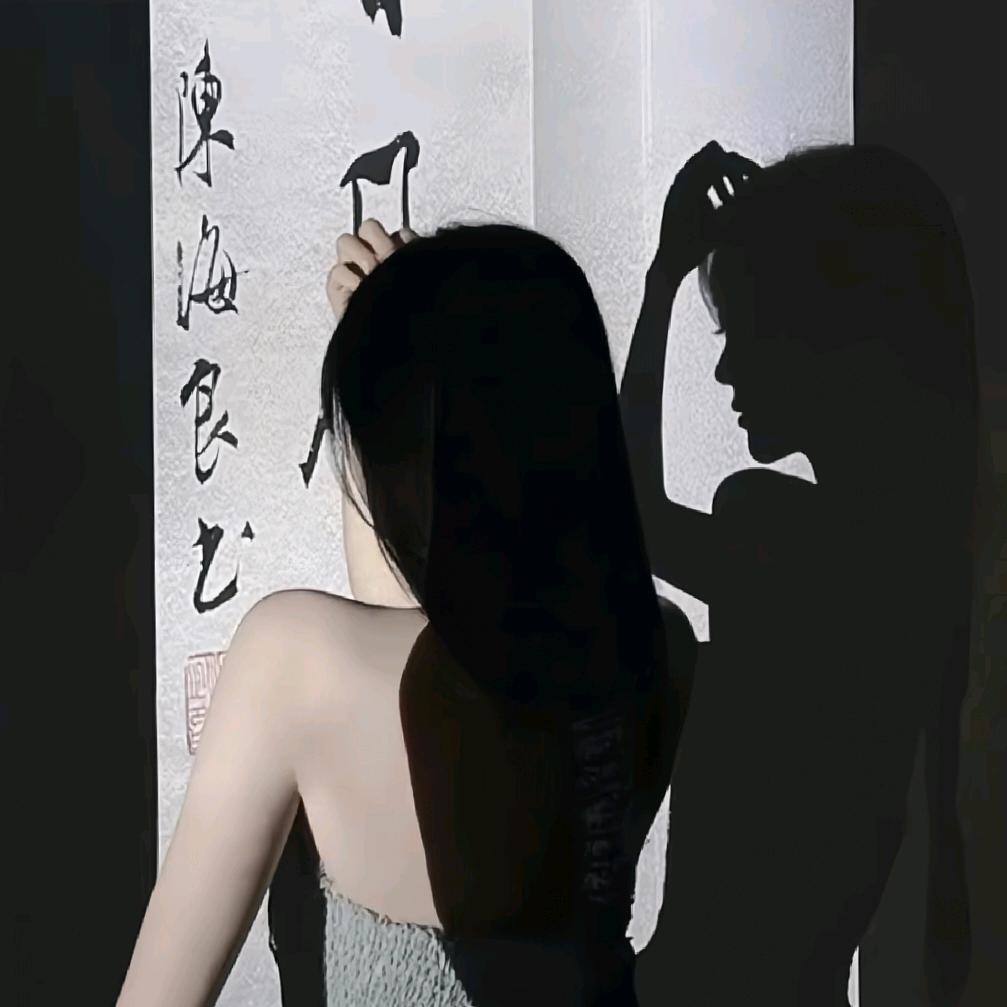 曲中人