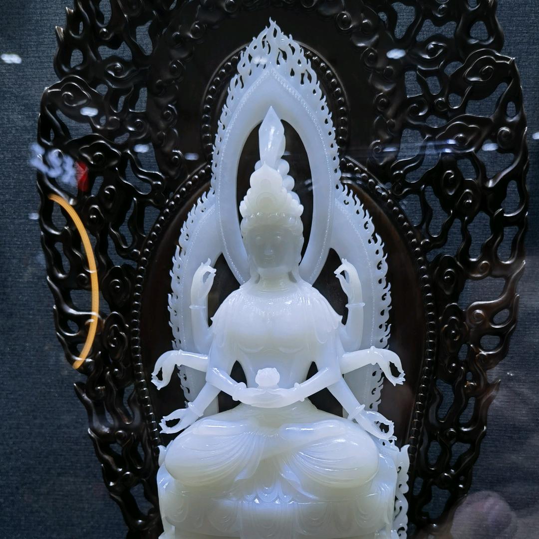 鸿辉珠宝