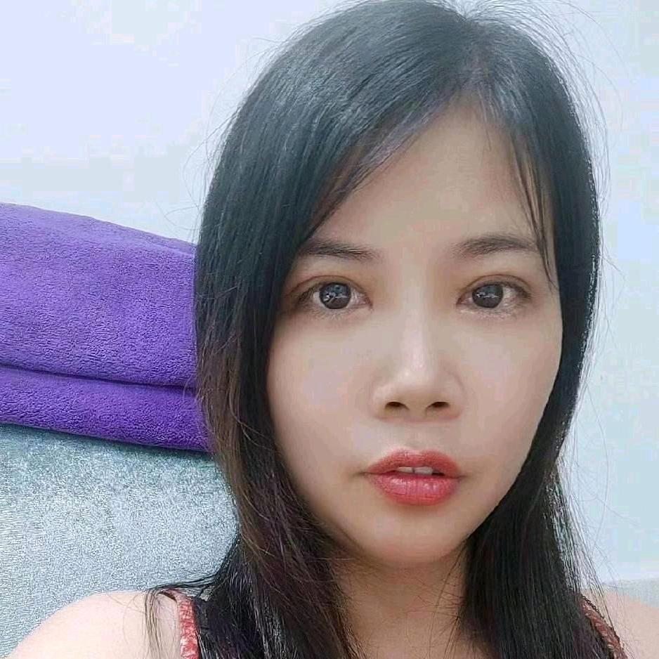 村花潼潼