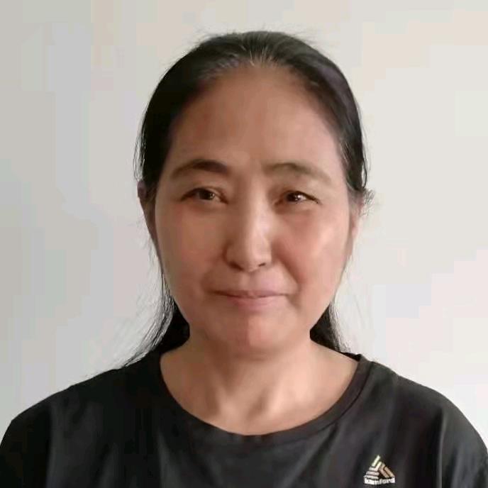 宋万霞