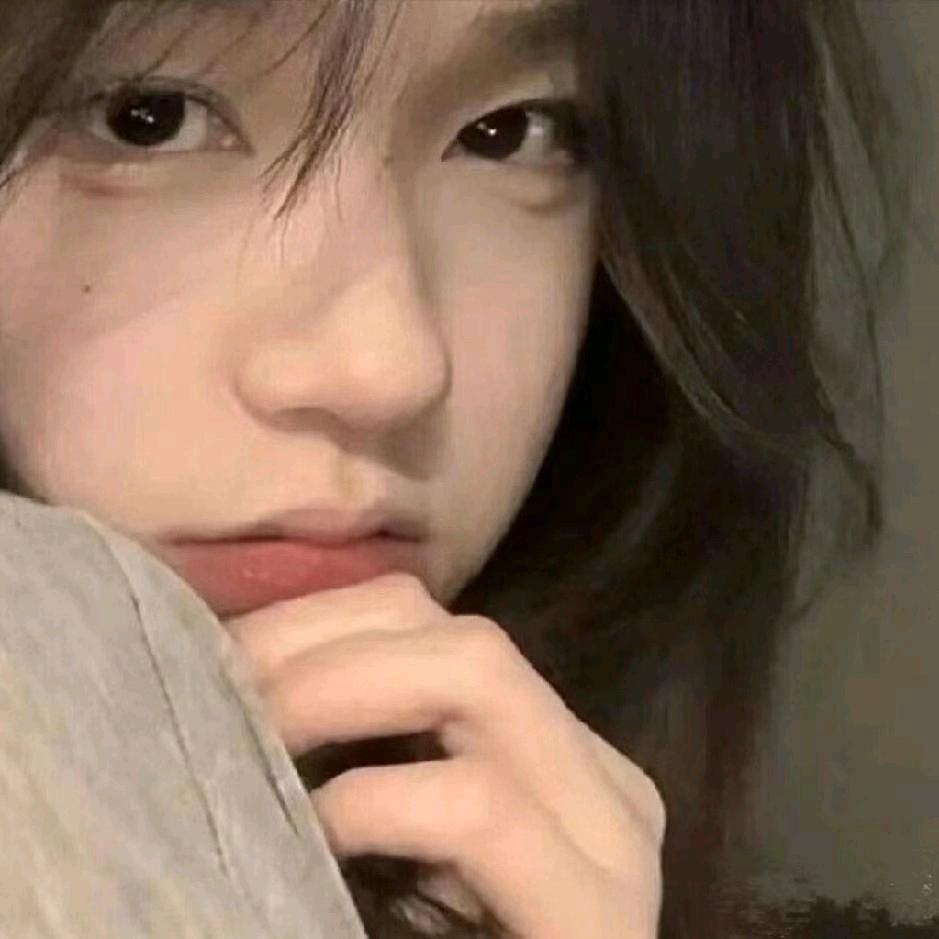 倒莓熊