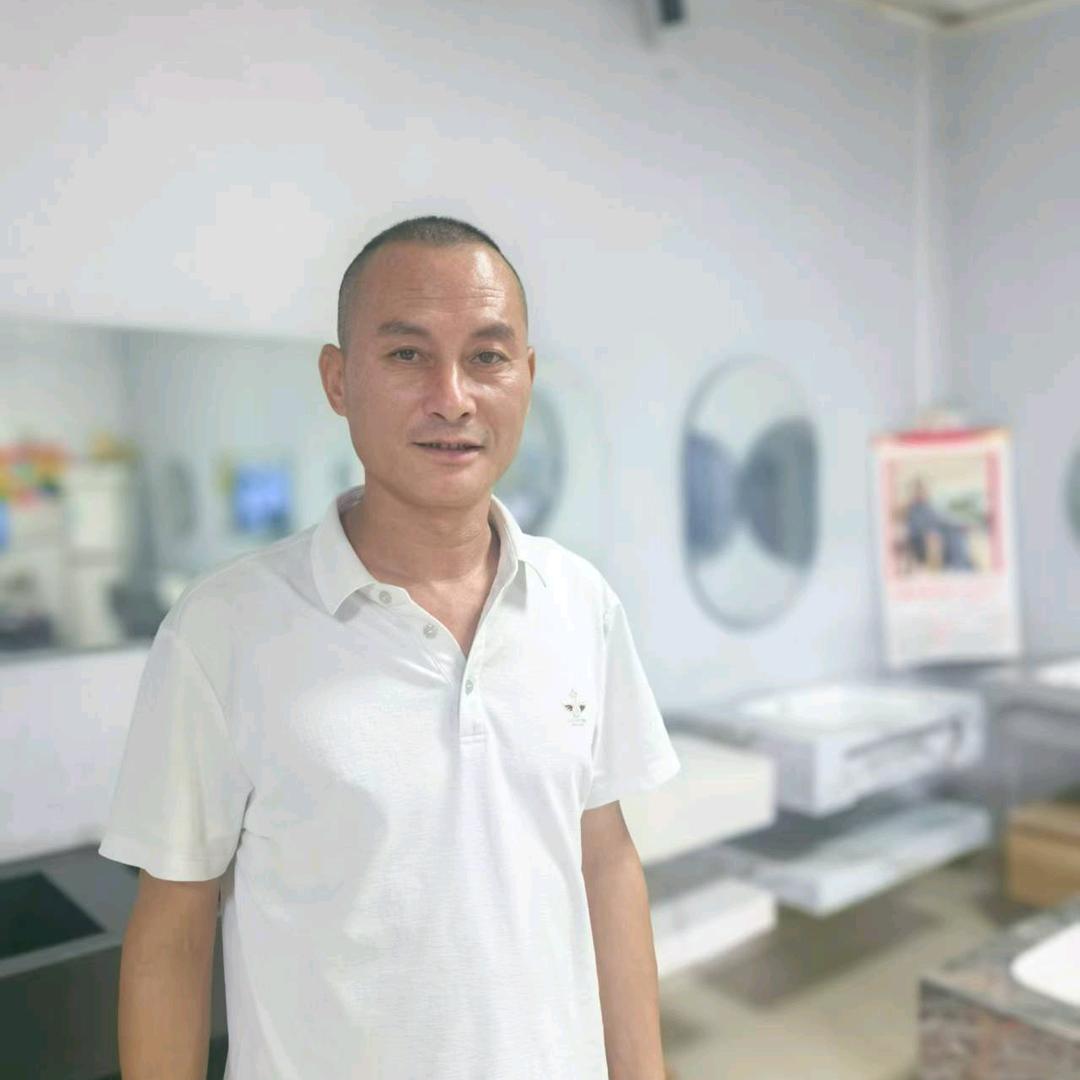 潮州岩板无缝盆和陶瓷一体盆源头工厂
