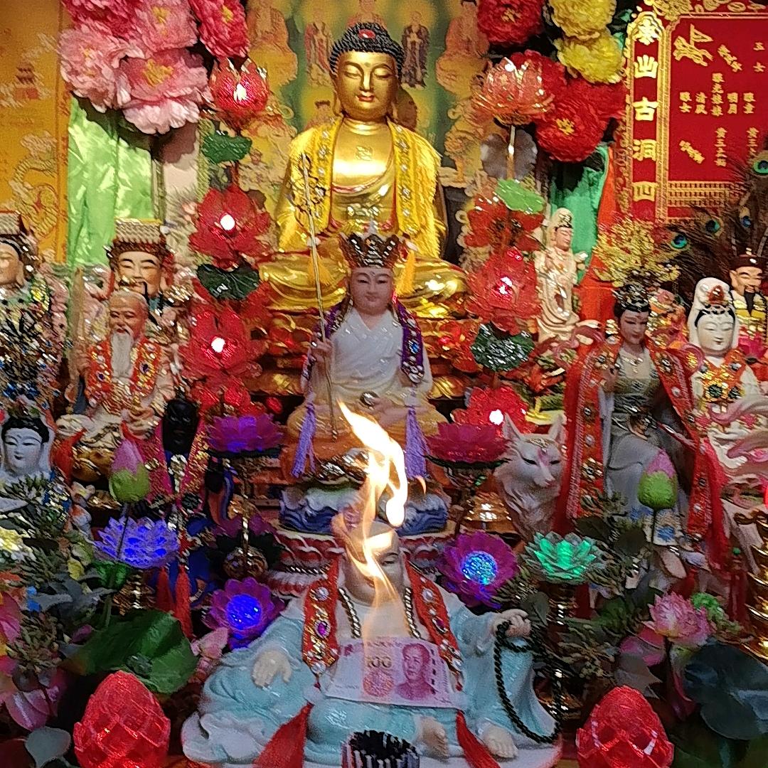 佛隆殿