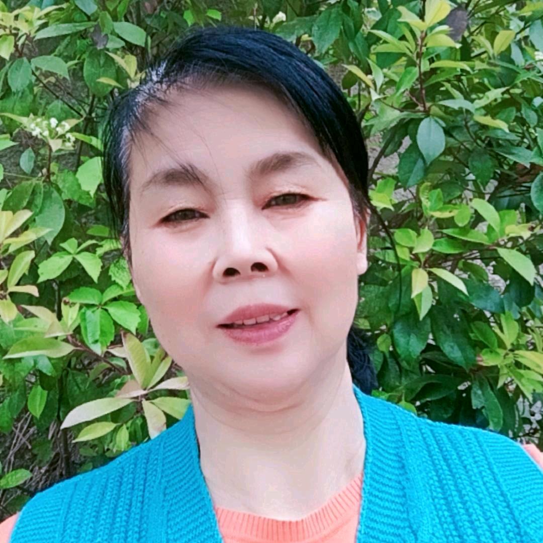 金金妈（小号早上7点50开播）