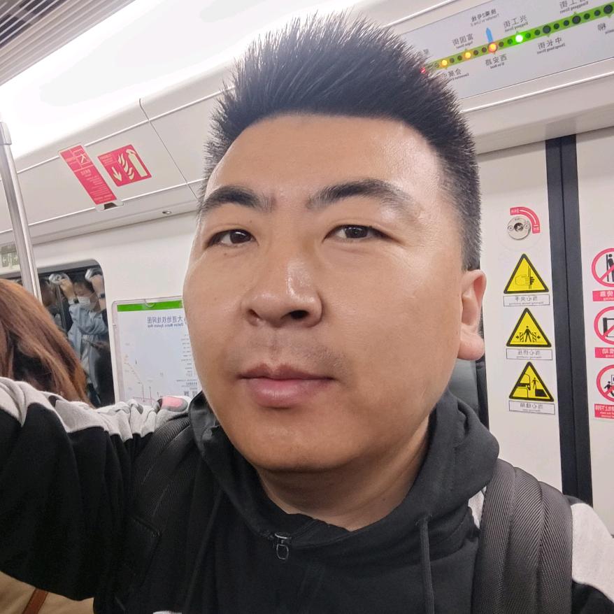 吴岩凇