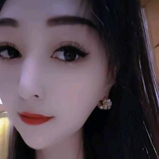 雷依恋💋