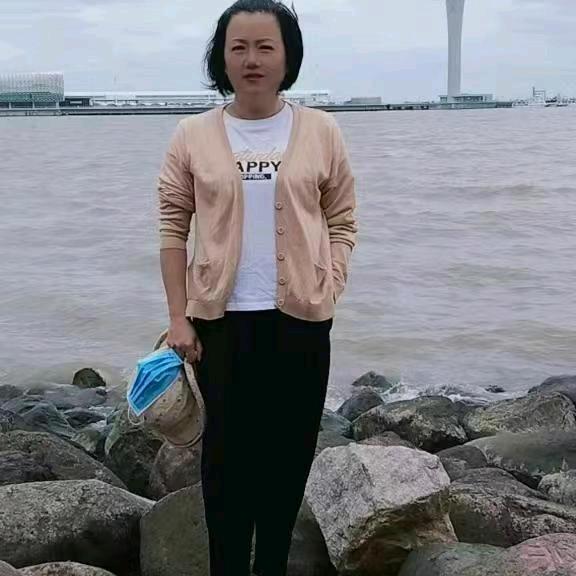 红姐携手小猪佩琪