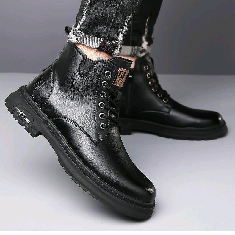 保罗·嘉伦顿男鞋工厂