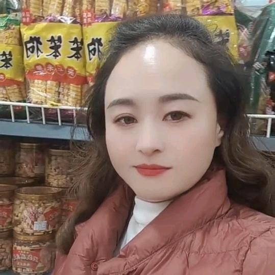 惠丰果业老城十字街店，曾艳