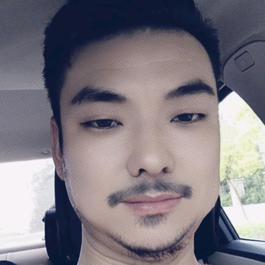 龘