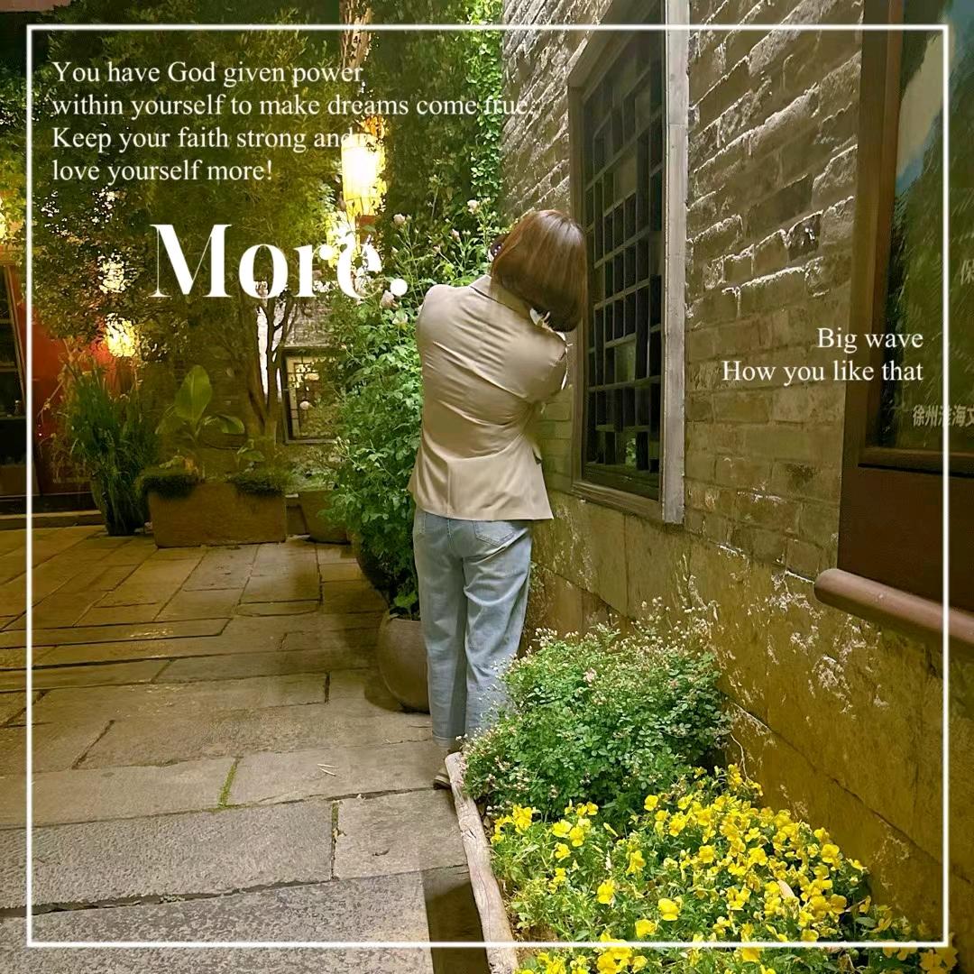 老凤祥银楼(洛阳市老城专卖店)Miss丹