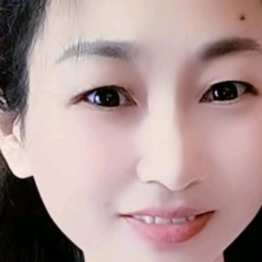 身穿铠甲