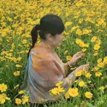 🧚🏼‍♀️梦中微笑🐝