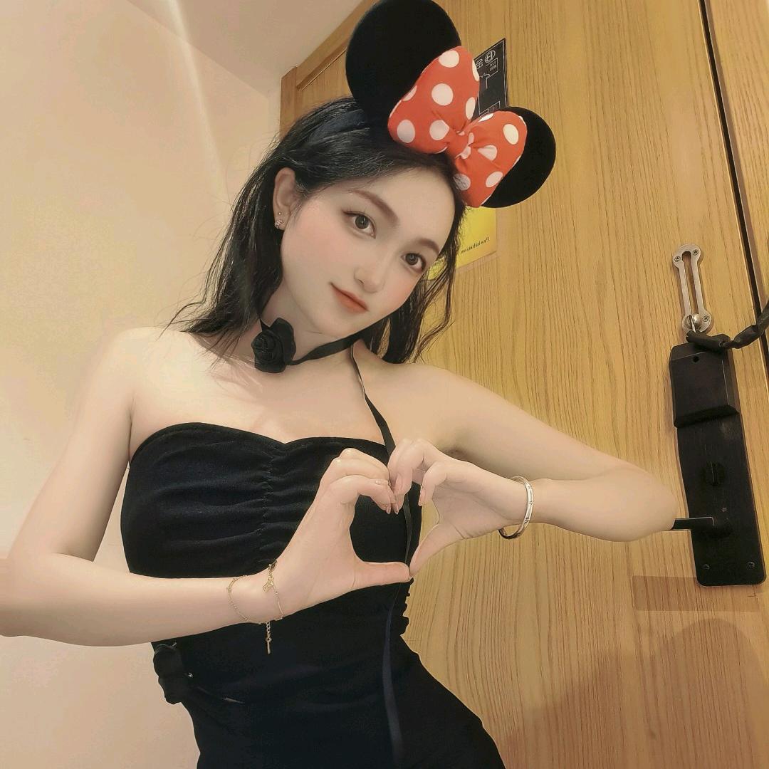 美娜子💕