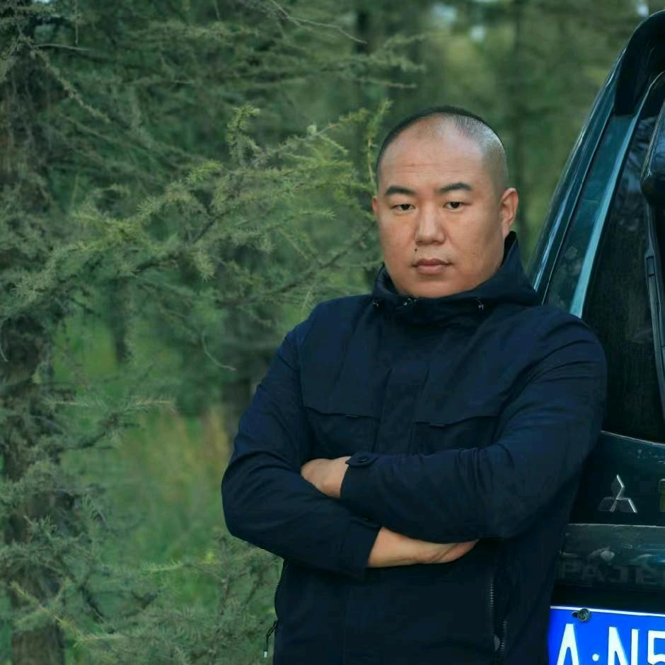 内蒙古辰辉二手车
