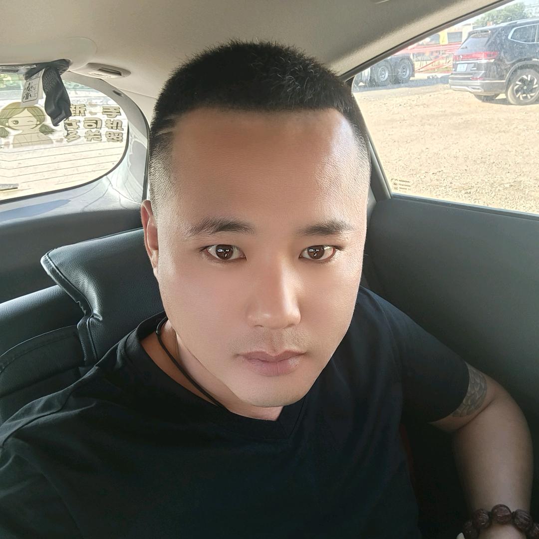 一人一车一世界