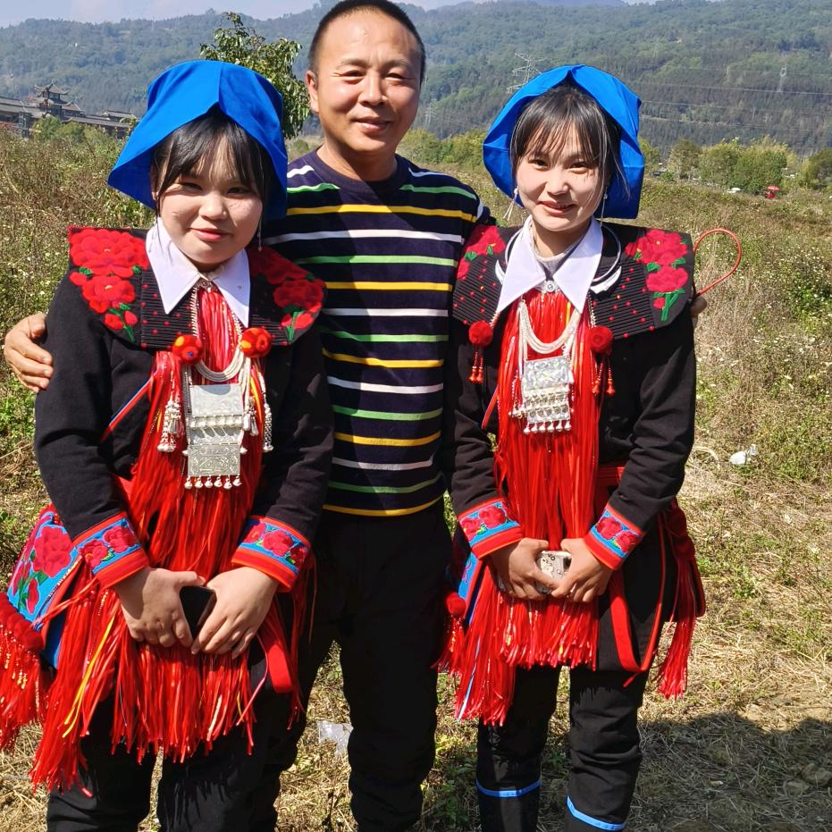 苗疆诗人谷子花