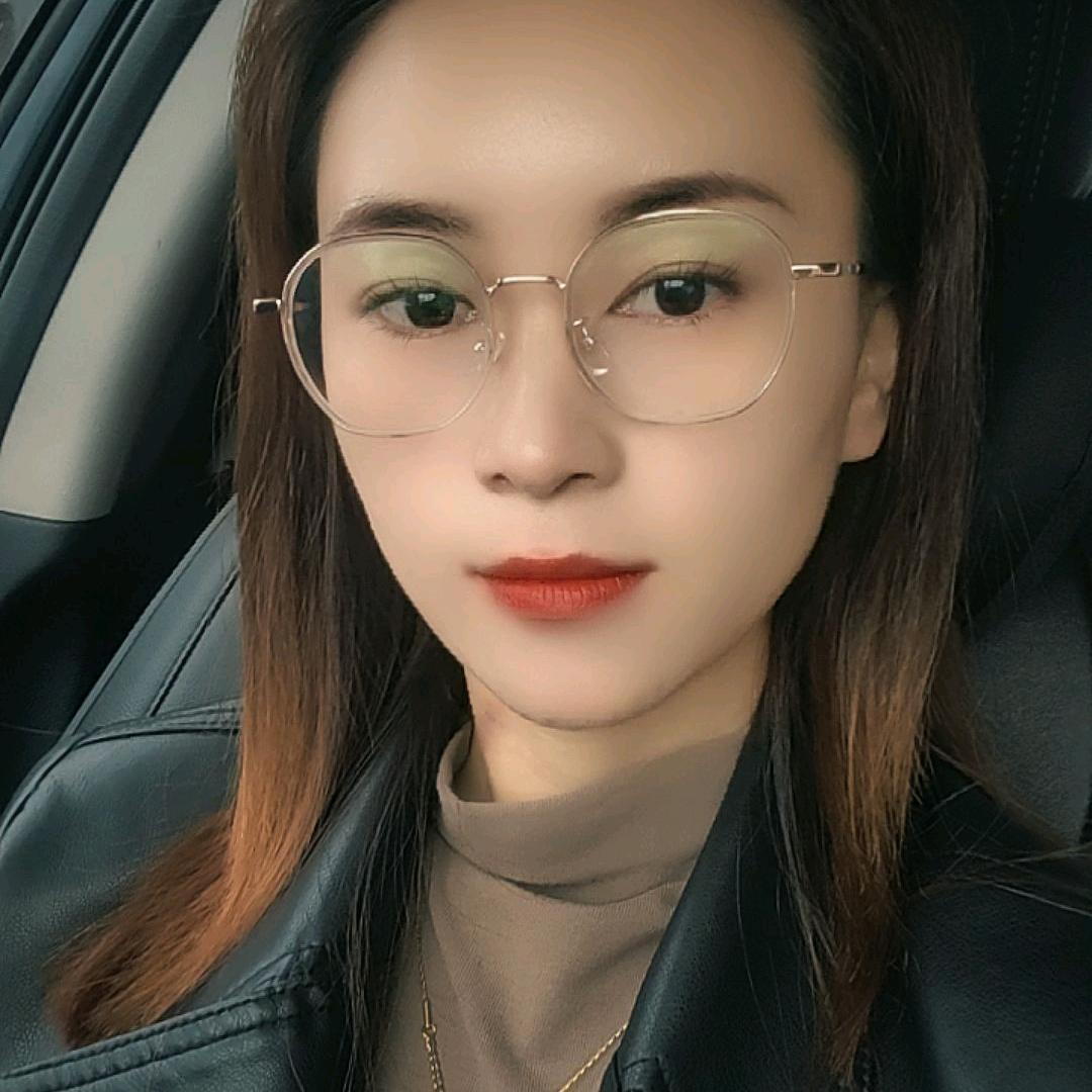 不正宗的邓邓菇凉