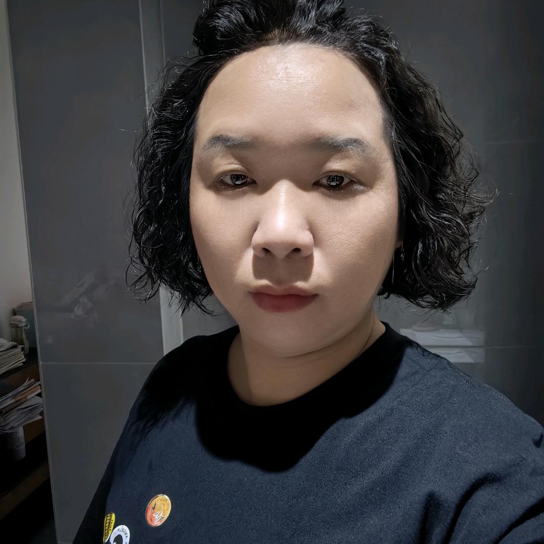 清清雪儿飞