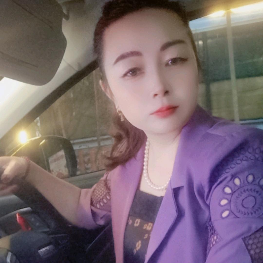 娟娟🌸橱窗里🈶