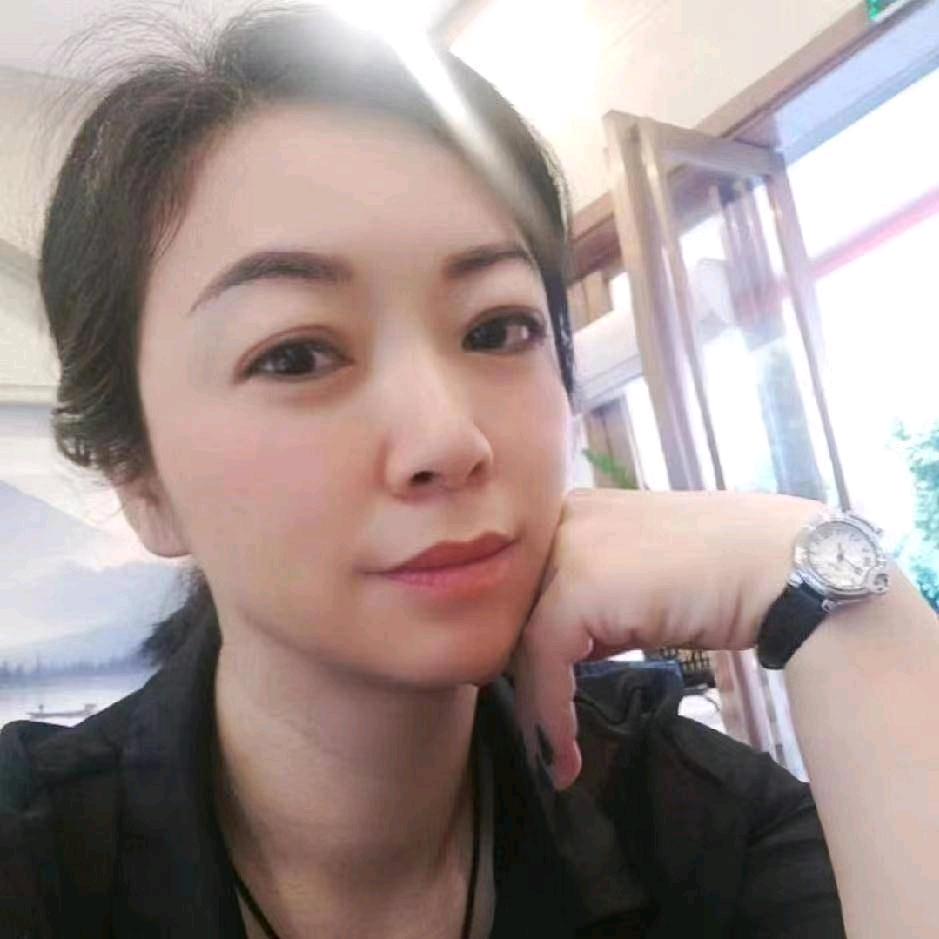 笑而不语🌸慧珍