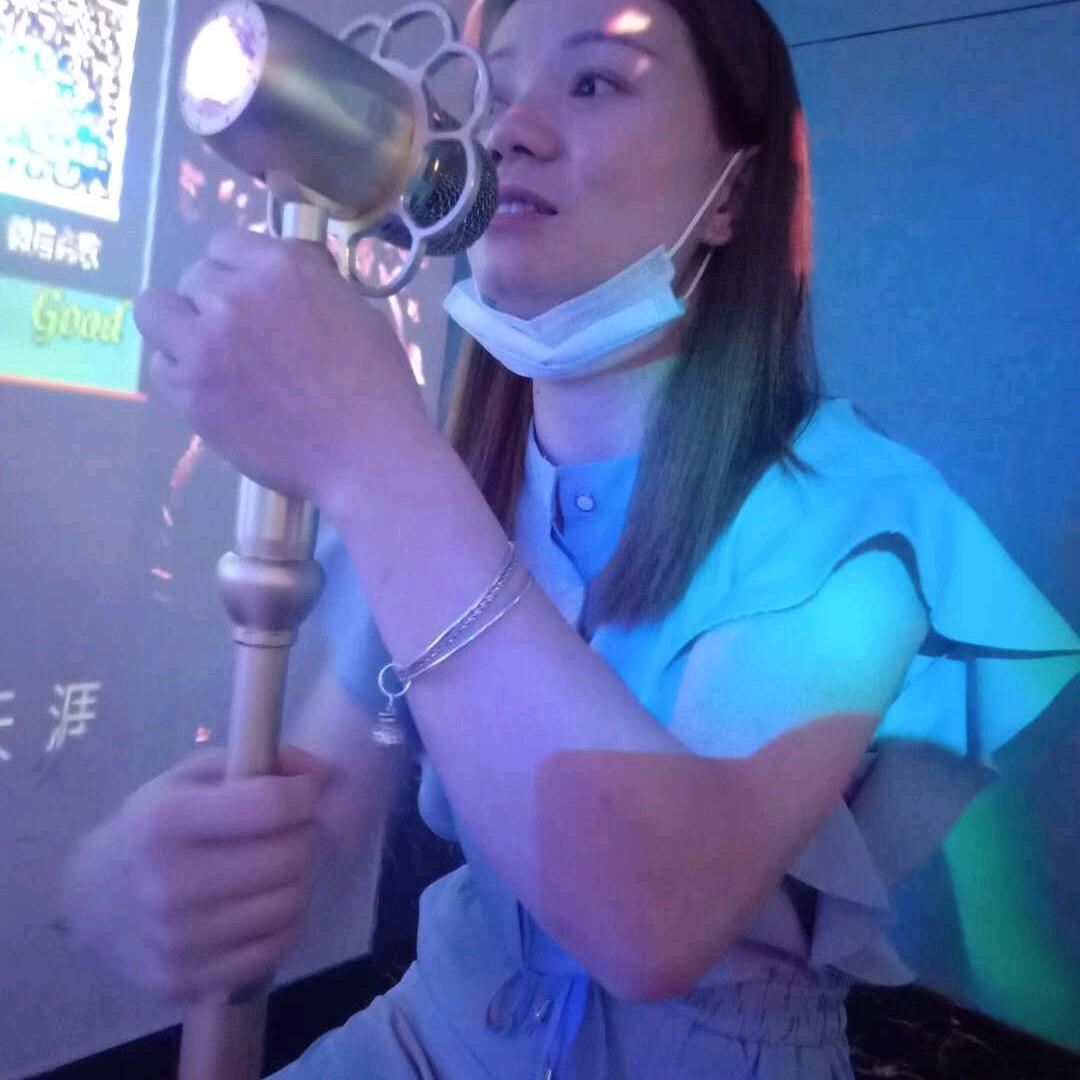 用户2858378507014