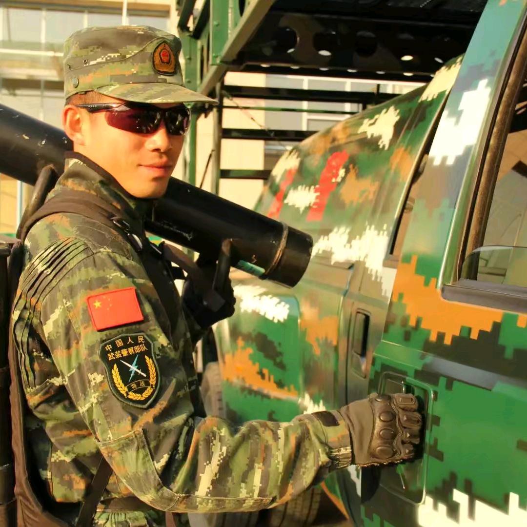 拖鞋大叔、零陵柒😏