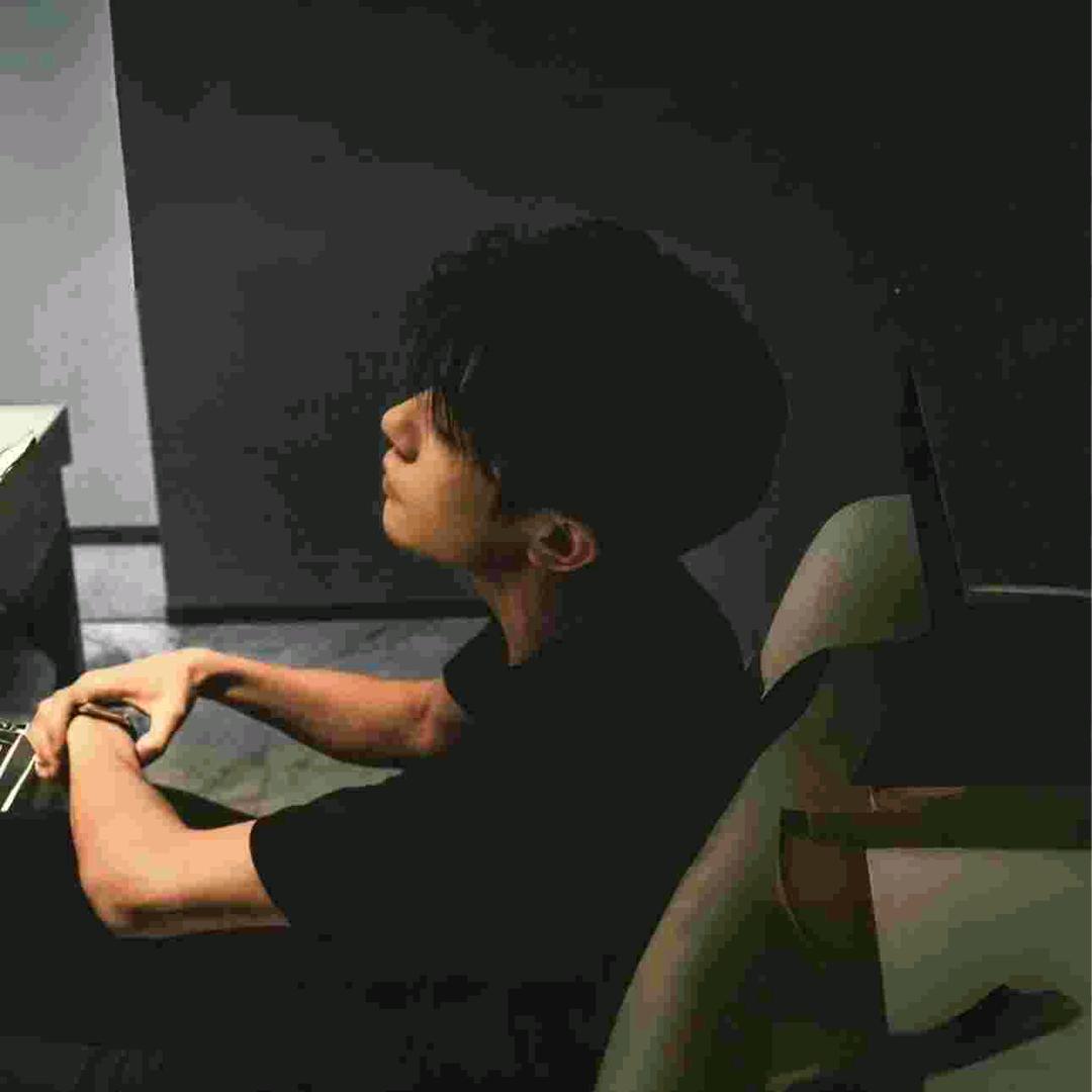 一个过气的loser