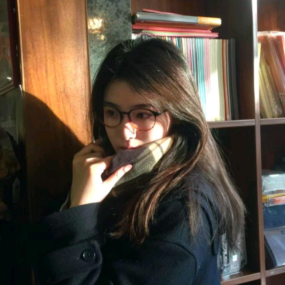 YY-W