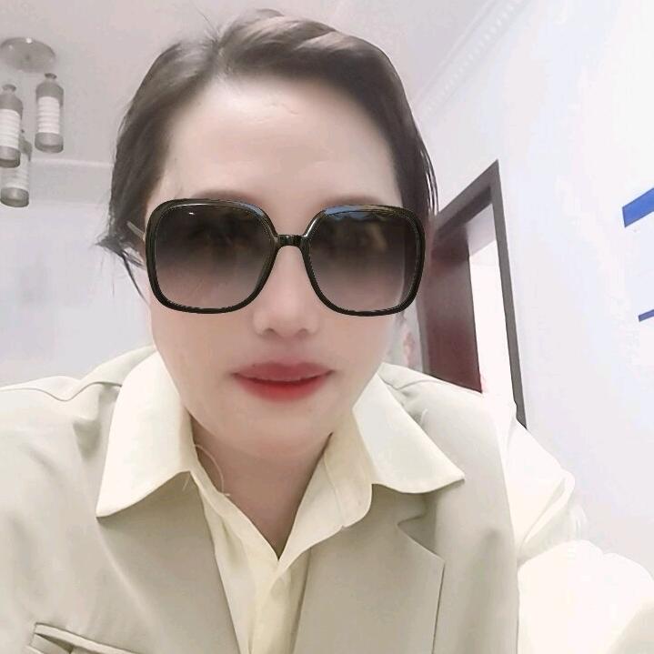 努力创业，李