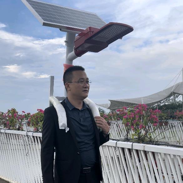 仙人湾照明（包主任）
