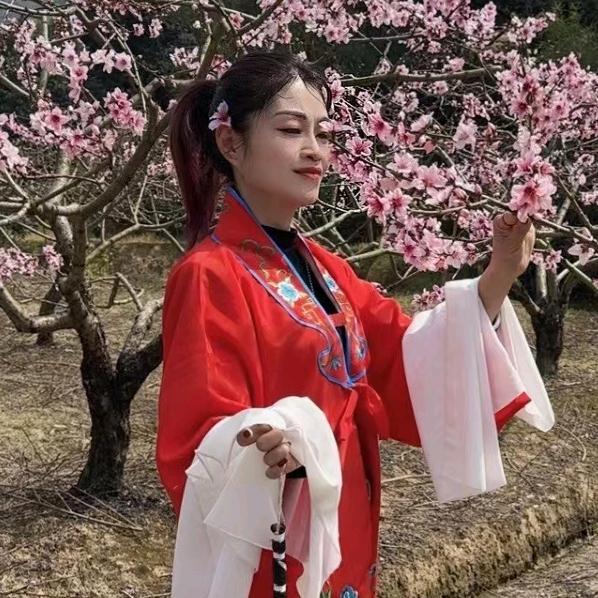 燕宝(力贝舒童装)