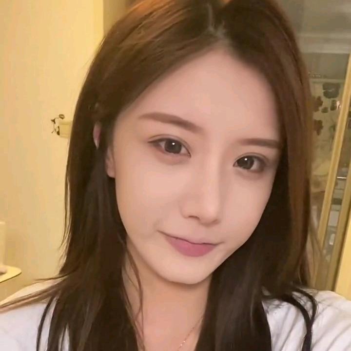 爱意轻奢服饰