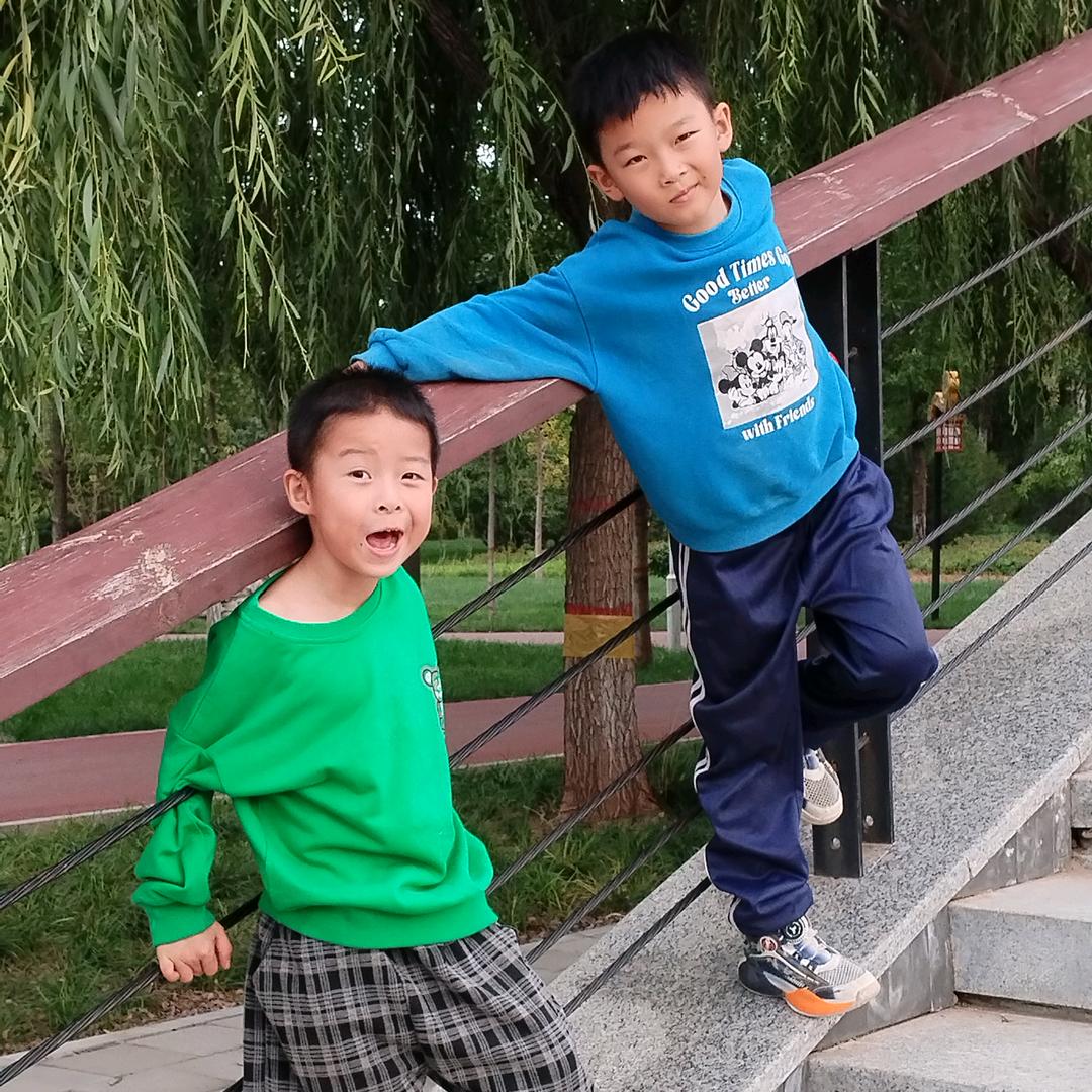 😊双石兄弟😊