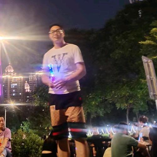 二哥（出生就住在山顶上的男人）