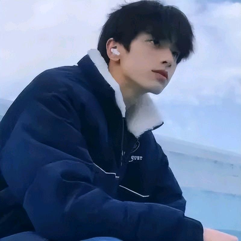 狂踹瘸子那条好腿