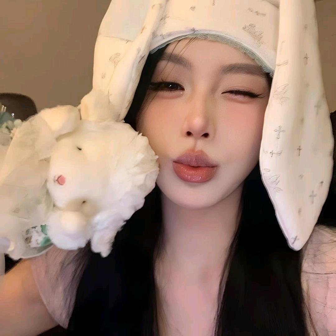 青提。