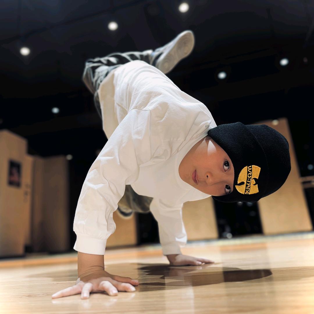 山西JUSTBREAK马家班（小昊哥）