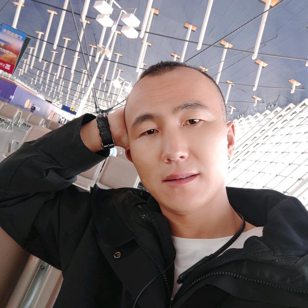 满山猴子我腚最红ᵏⁱˢˢ